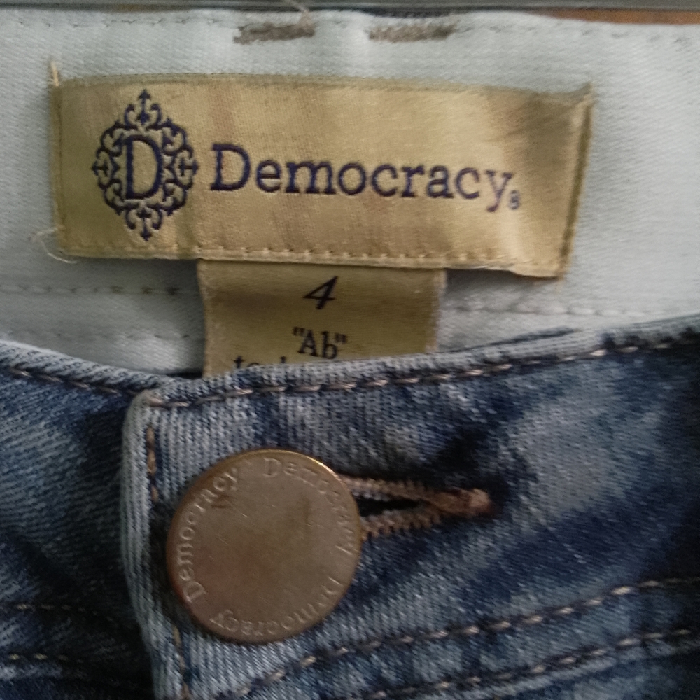 Democracy Light Blue Skinny Jeans for Women - Picture 3 of 11